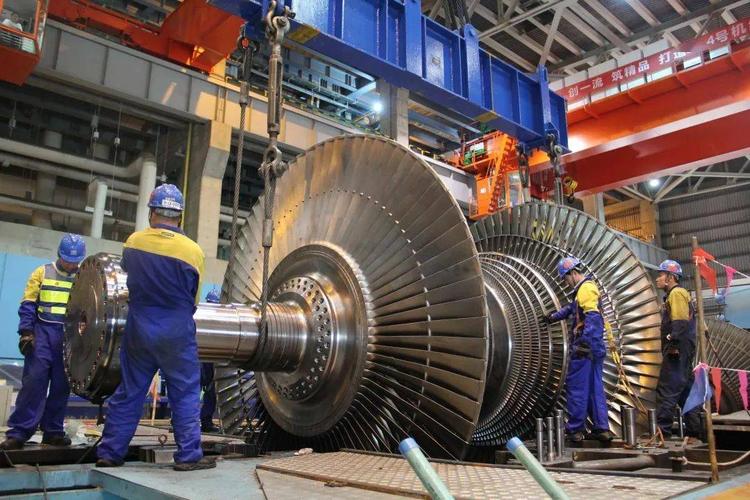 檢修進行時公司順利完成汽輪機轉(zhuǎn)子倒運工作