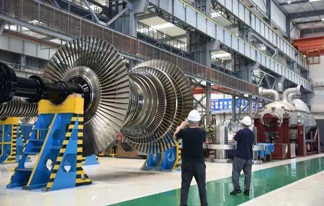 全國經(jīng)濟媒體走進東方汽輪機見證工業(yè)奮進之力